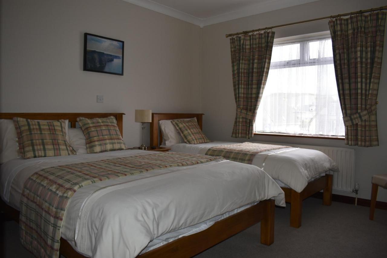 라힌치 Cois Farraige B&B 외부 사진